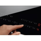 Electrolux Варильна поверхня індукційна, 78см, розширена зона, Hob2Hood, чорний