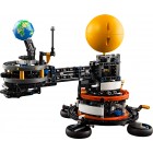 Конструктор LEGO Technic Земля та Місяць на орбіті