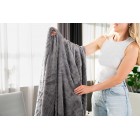 ARDESTO Плед Embossed, 160х200см, сірий, 100% поліестер ARDESTO Плед Embossed, 160х200см, сірий, 100% поліестер