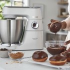Kenwood Кухонна машина, 1200Вт, чаша-метал, корпус-метал, насадок-3, білий