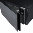 Мікрохвильова піч LG 25л MS2595DIS Чорний