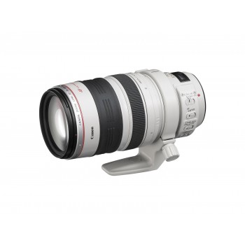 Canon EF 28-300mm f/3.5–5.6 Canon EF 28-300mm f/3.5–5.6