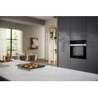 Духова шафа Miele H 2861 B Clean Steel електрична, 76л, A+, дисплей, конвекція, телескопічні напрямні, чорний