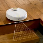 Karcher Робот-пилосос RCV 3, 400Вт, h=9.4см, вологе прибирання, конт пил -0.5л, вода -0.17л, автон. робота до 120хв, вага-3.7кг, НЕРА,+ набір акс., білий