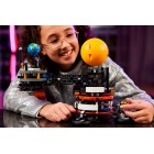Конструктор LEGO Technic Земля та Місяць на орбіті