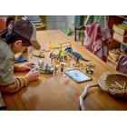 LEGO Конструктор Jurassic World Місії динозаврів: Вантажівка для перевезення алозавра
