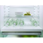 Liebherr Холодильна камера вбудована, 177x55.9х54.6, 291л, 1дв., A++, ST, диспл внутр., BioFresh, білий