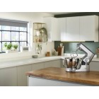 Kenwood Кухонна машина Titanium Chef Baker, 1200Вт, чаша-метал, корпус-метал, насадок-7, вбудовані ваги, дисплей, срібний