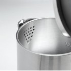 Gorenje Електрочайник, 1,5л, подвійні стінки, Strix контроль, нерж.