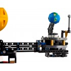 Конструктор LEGO Technic Земля та Місяць на орбіті